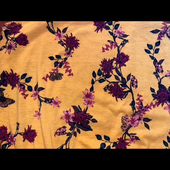Floral yellow blouse - Picture 4 of 5